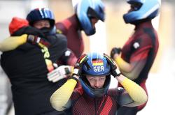 华体会APP下载-瑞典雪车选手全力以赴，实现亚军突破的简单介绍