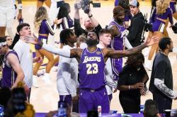 华体会登录-步行者力克独行侠，詹姆斯统治全场的简单介绍