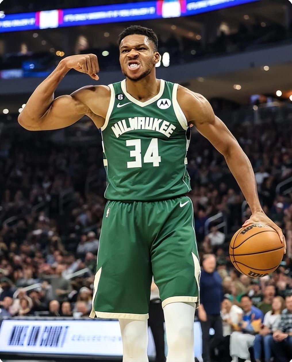 老鹰客场惨败雄鹿,字母哥轰下35分 老鹰客场惨败雄鹿,字母哥轰下35分